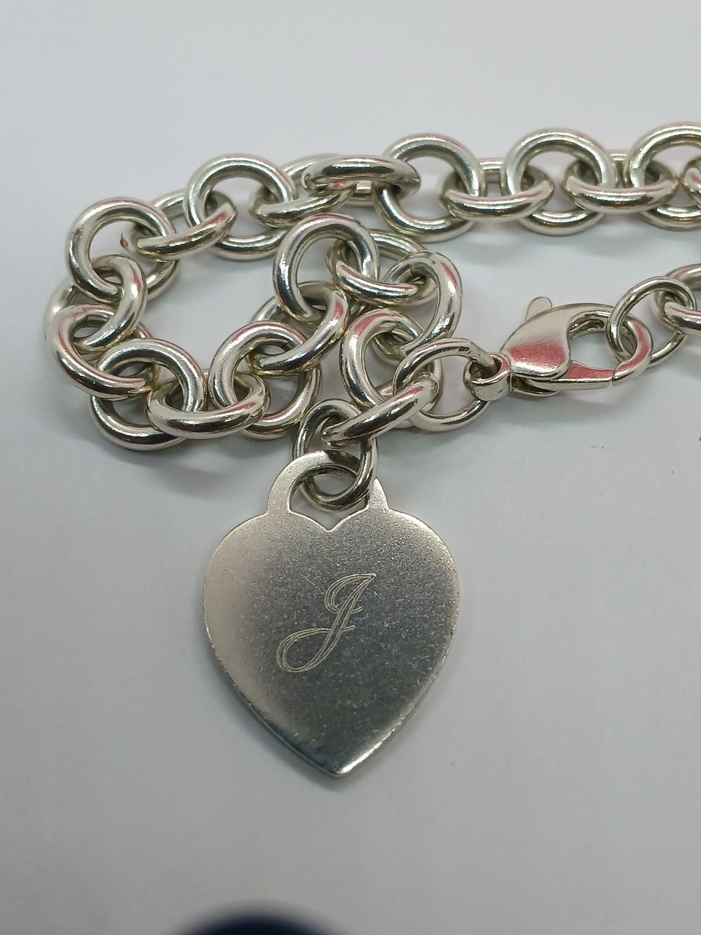 Sterling Silver Tiffany & Co Heart Tag Charm Bracelet 925 Engraved initial "J" - Picture 3 of 7